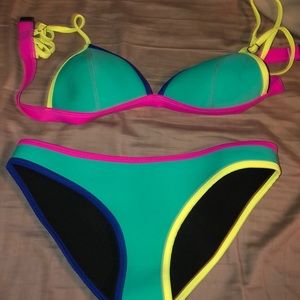 Triangl bathing suit top & bottom